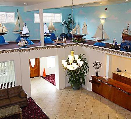 Oceanview Inn And Suites Crescent City Zewnętrze zdjęcie